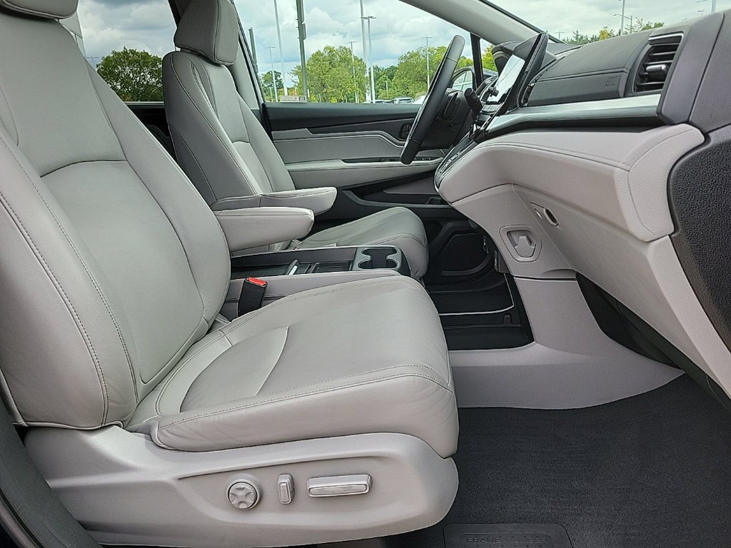 Thumbnail: 2022 Honda Odyssey - 24