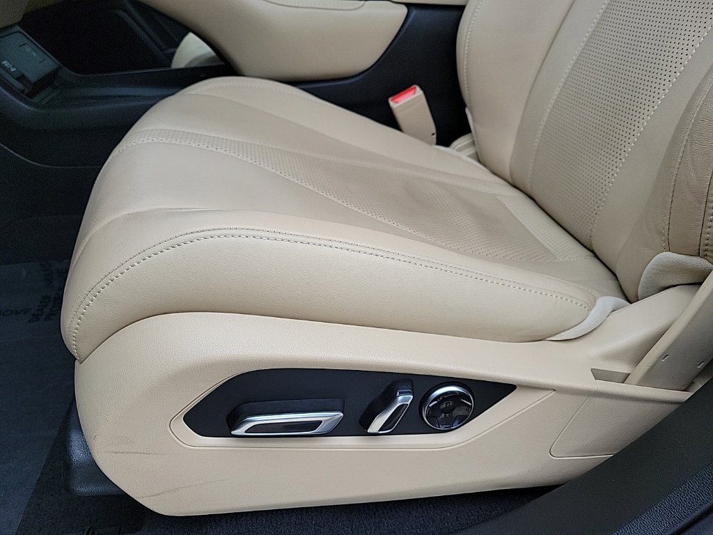 Thumbnail: 2022 Acura RDX - 22