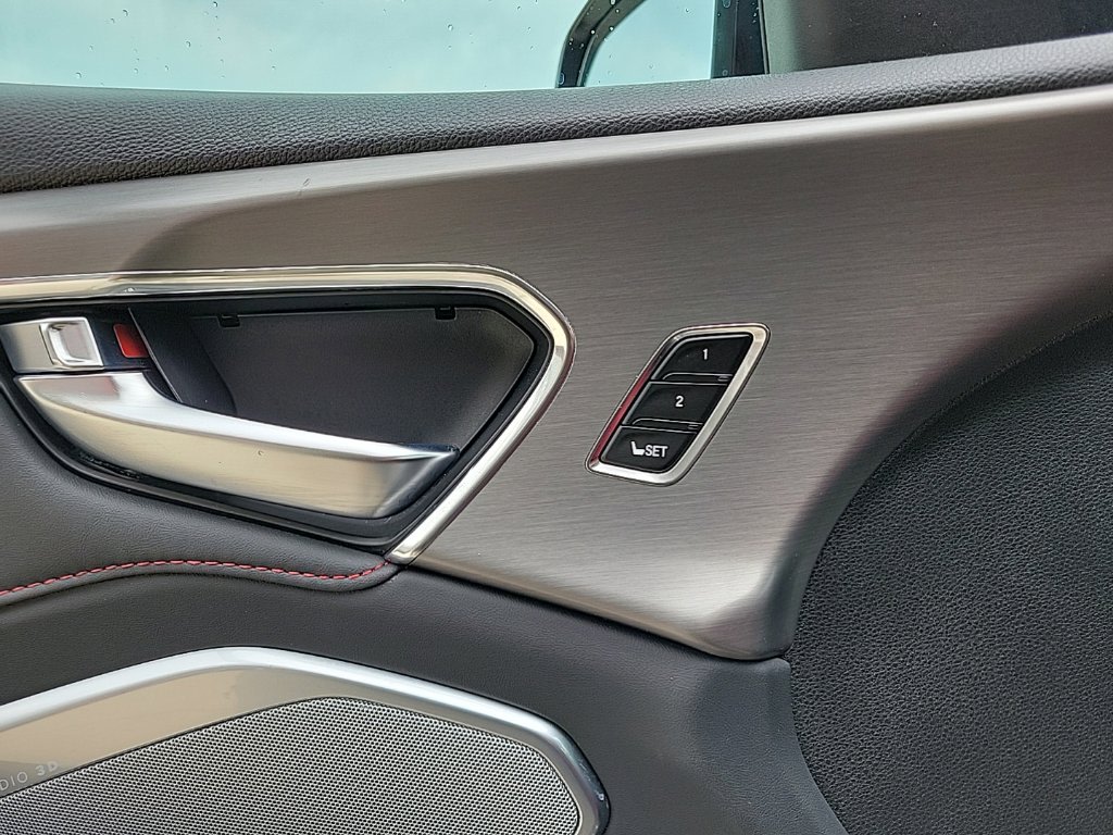 Thumbnail: 2021 Acura RDX - 36