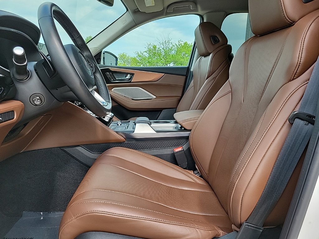 Thumbnail: 2023 Acura MDX - 9