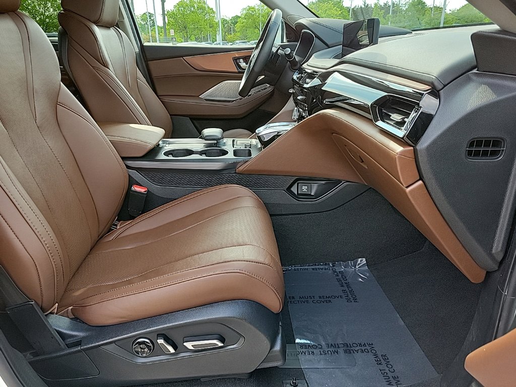 Thumbnail: 2023 Acura MDX - 10