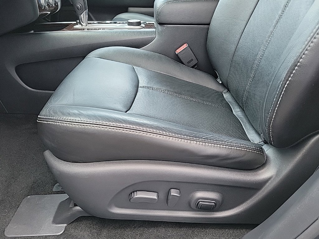 Thumbnail: 2013 Nissan Pathfinder - 19