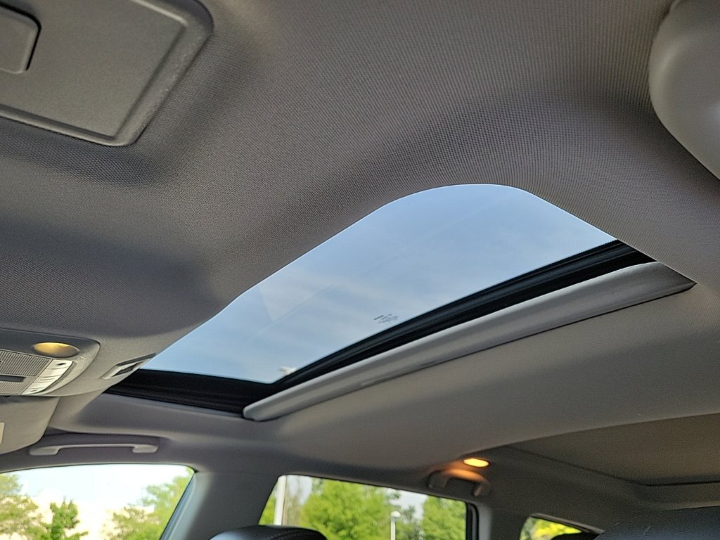 Thumbnail: 2013 Nissan Pathfinder - 30