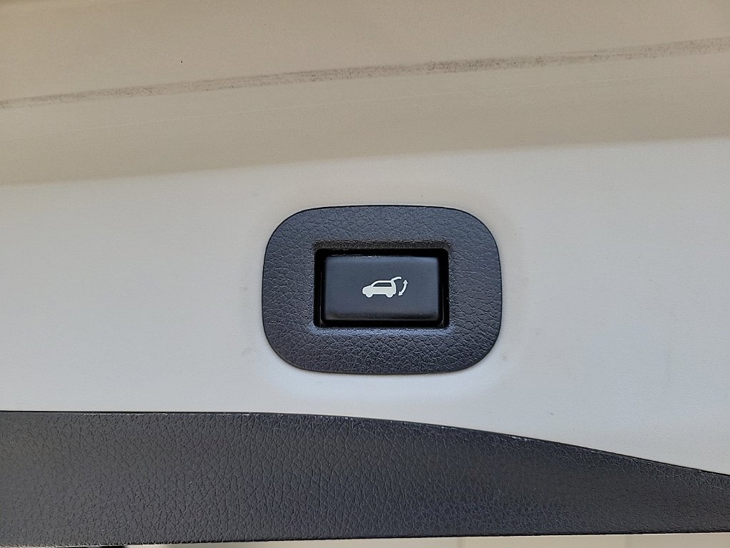 Thumbnail: 2019 Nissan Rogue - 25
