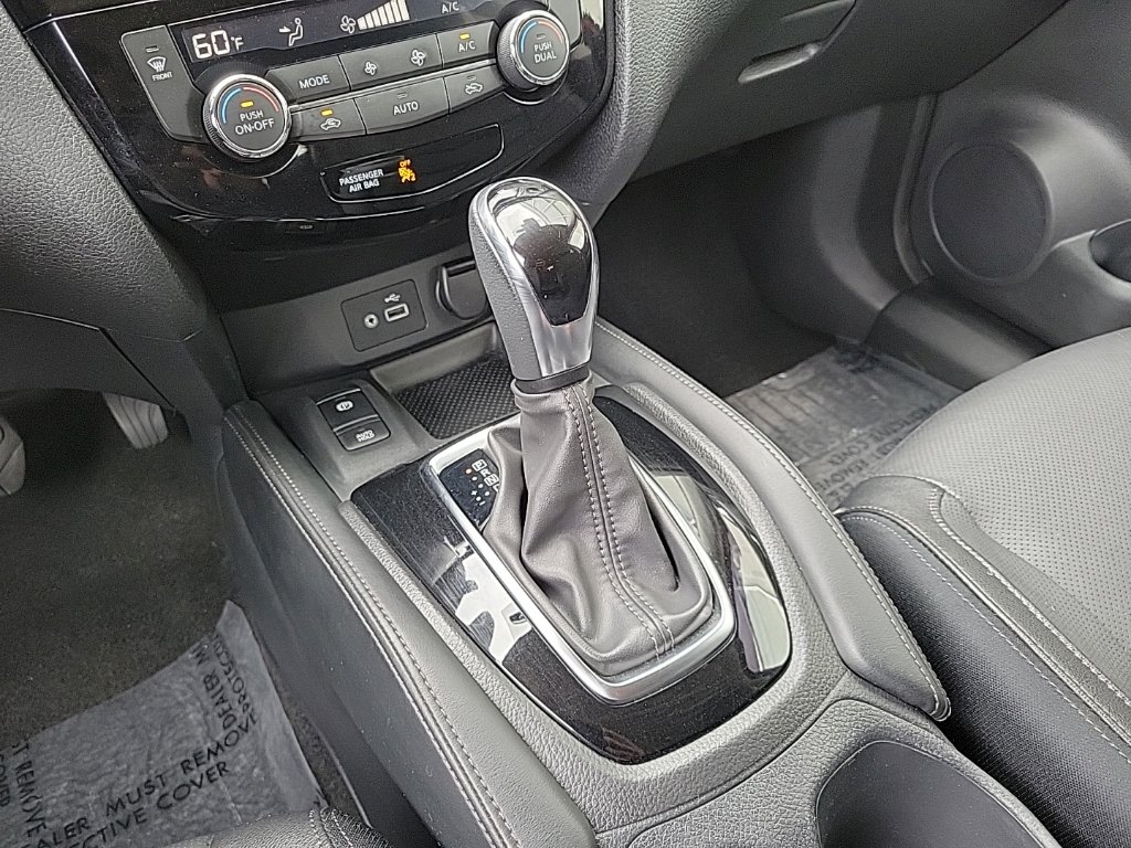 Thumbnail: 2019 Nissan Rogue - 28
