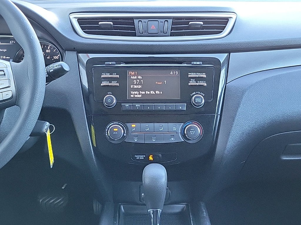 Thumbnail: 2014 Nissan Rogue - 13