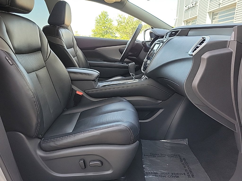 Thumbnail: 2020 Nissan Murano - 22