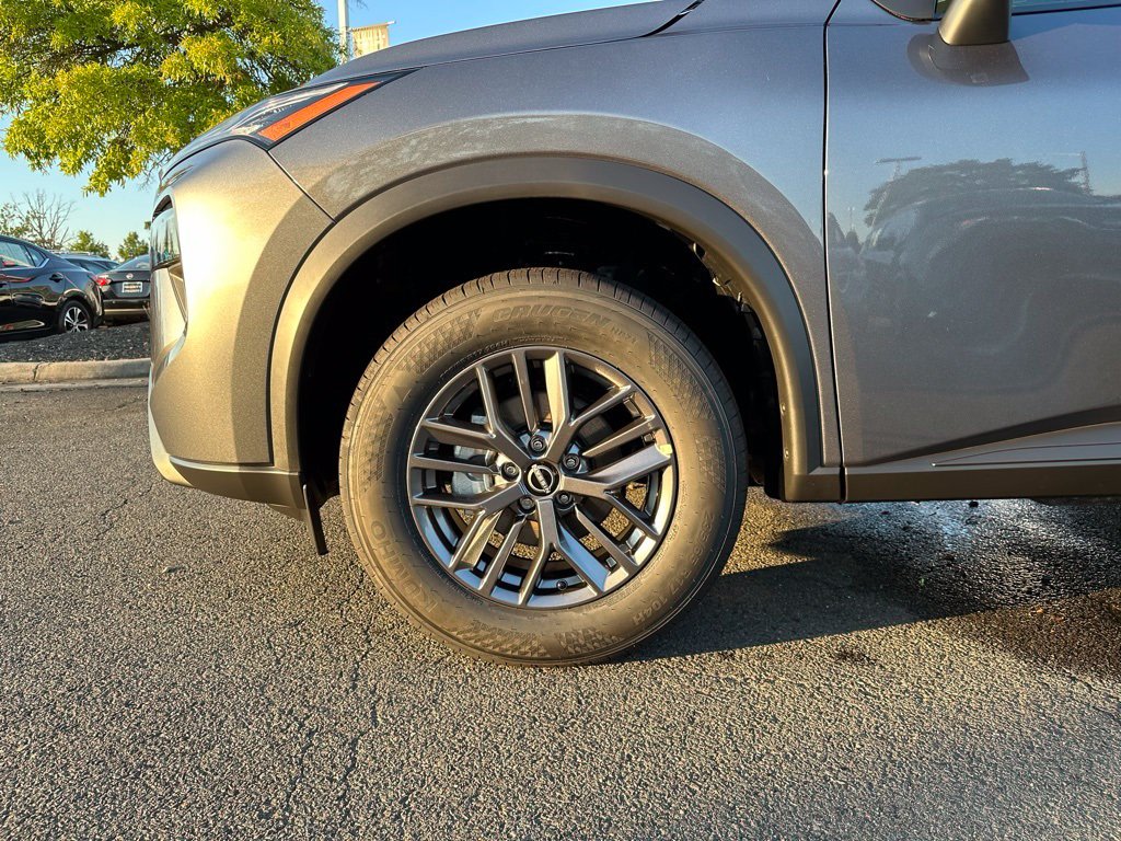 Thumbnail: 2025 Nissan Rogue - 7