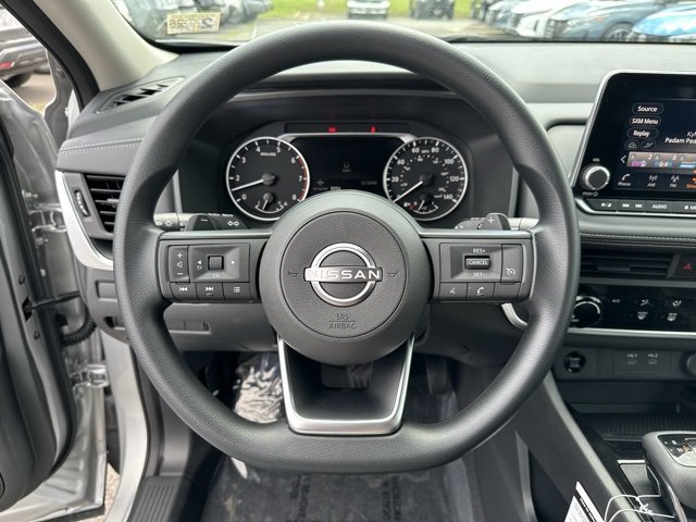 Thumbnail: 2025 Nissan Rogue - 2