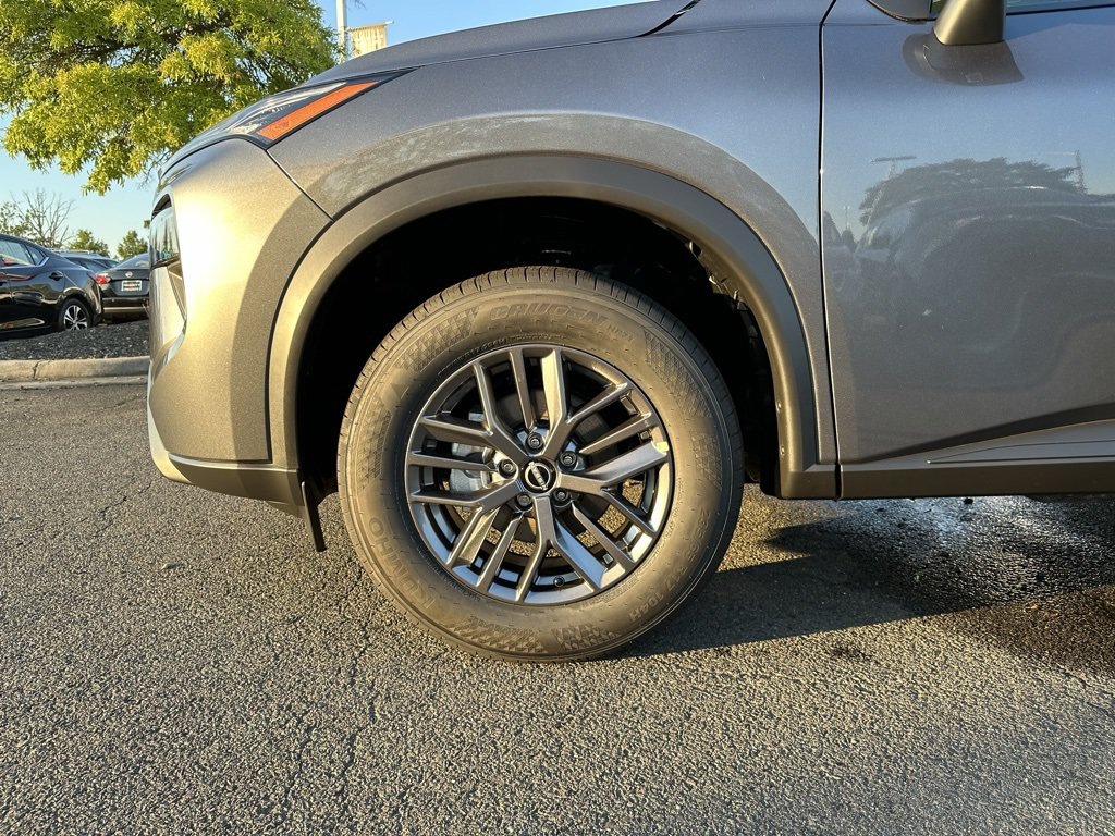 Thumbnail: 2025 Nissan Rogue - 7