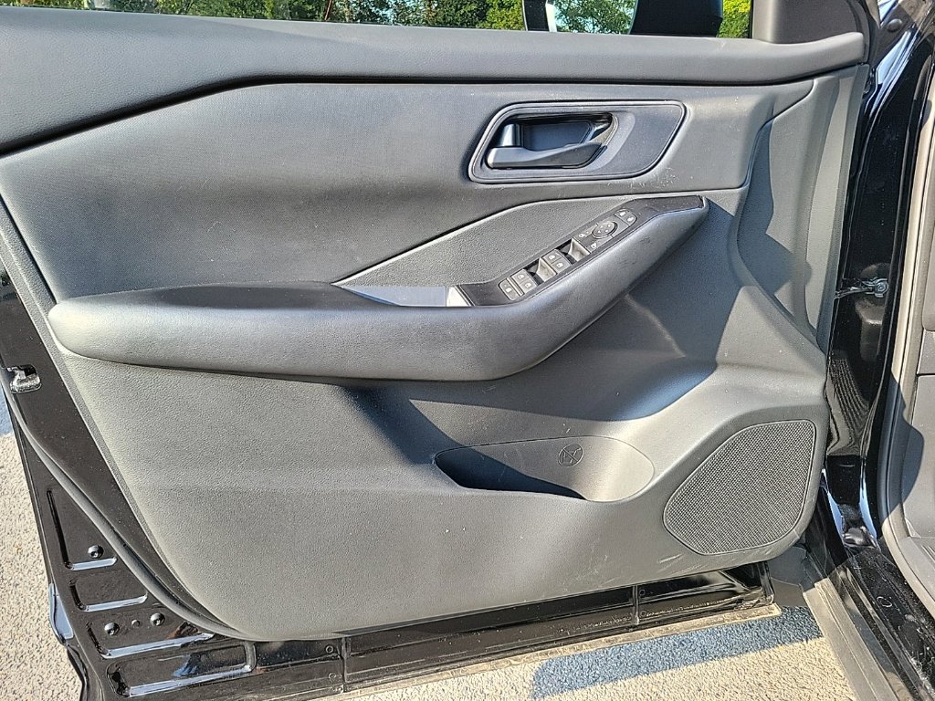 Thumbnail: 2024 Nissan Rogue - 20