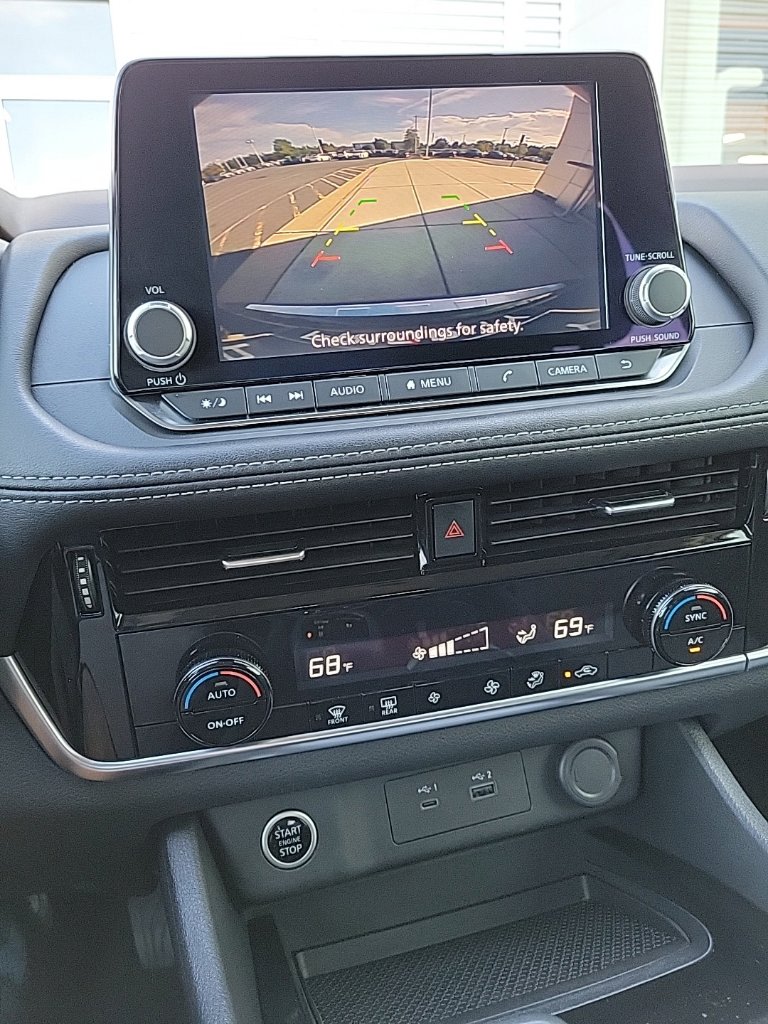 Thumbnail: 2023 Nissan Rogue - 27