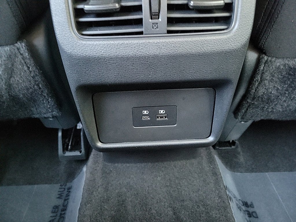 Thumbnail: 2023 Nissan Rogue - 21