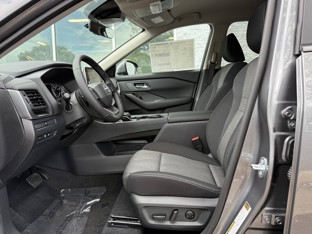 Thumbnail: 2026 Nissan Rogue - 11