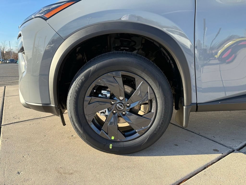Thumbnail: 2026 Nissan Rogue - 7