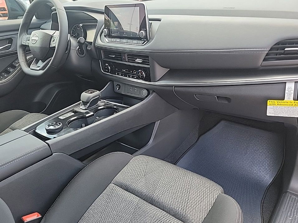 Thumbnail: 2026 Nissan Rogue - 2