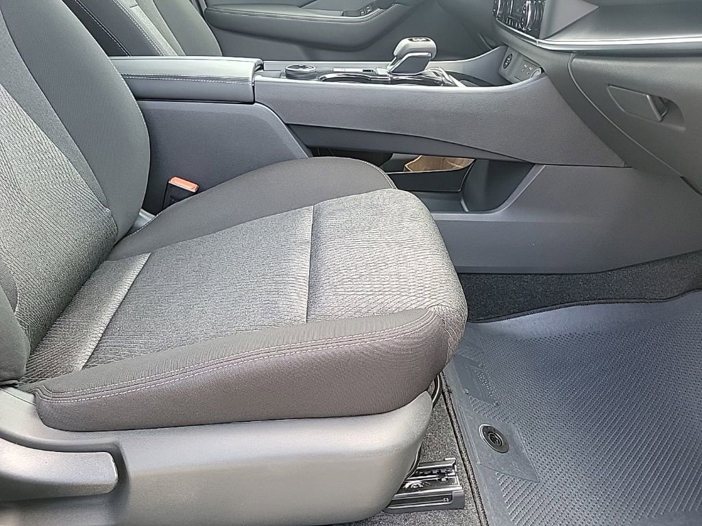 Thumbnail: 2026 Nissan Rogue - 11