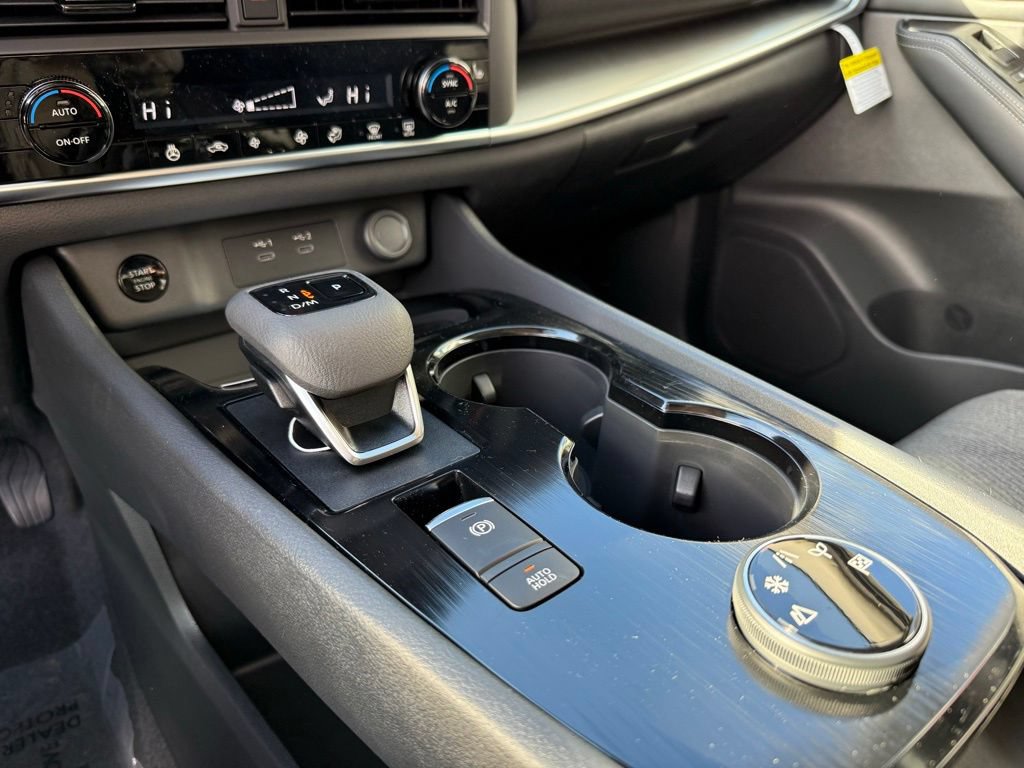 Thumbnail: 2026 Nissan Rogue - 13