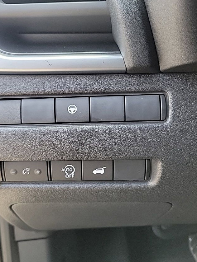 Thumbnail: 2026 Nissan Rogue - 26