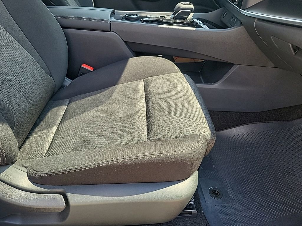 Thumbnail: 2026 Nissan Rogue - 10