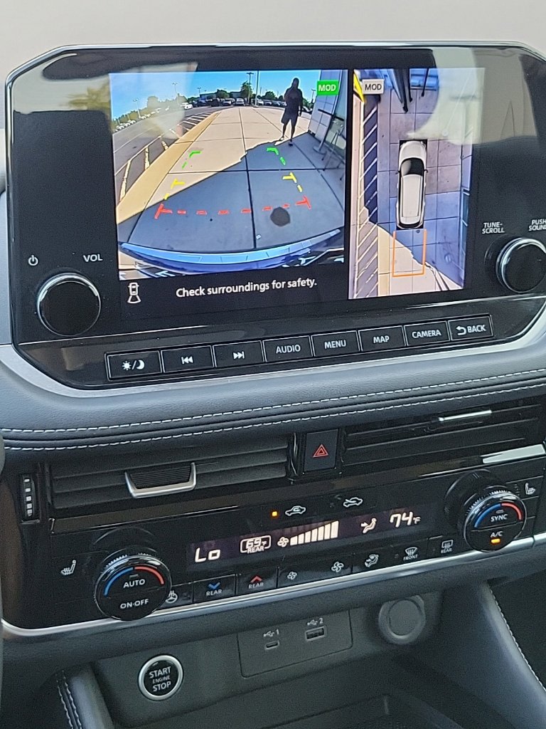 Thumbnail: 2022 Nissan Rogue - 30