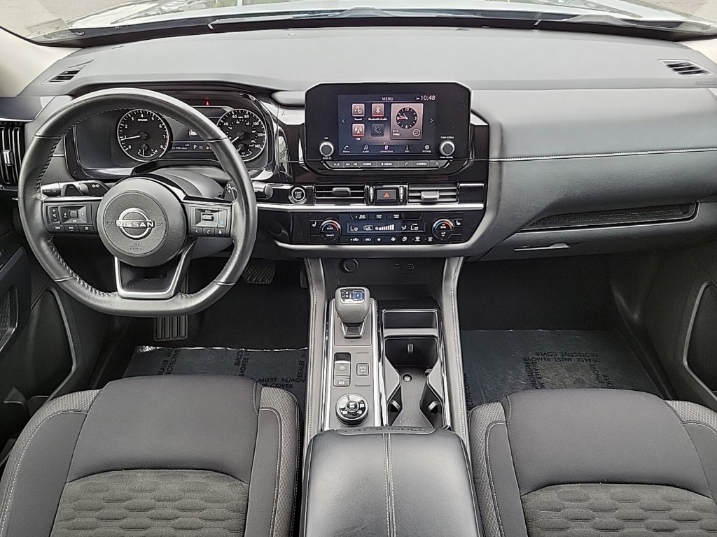 Thumbnail: 2022 Nissan Pathfinder - 2