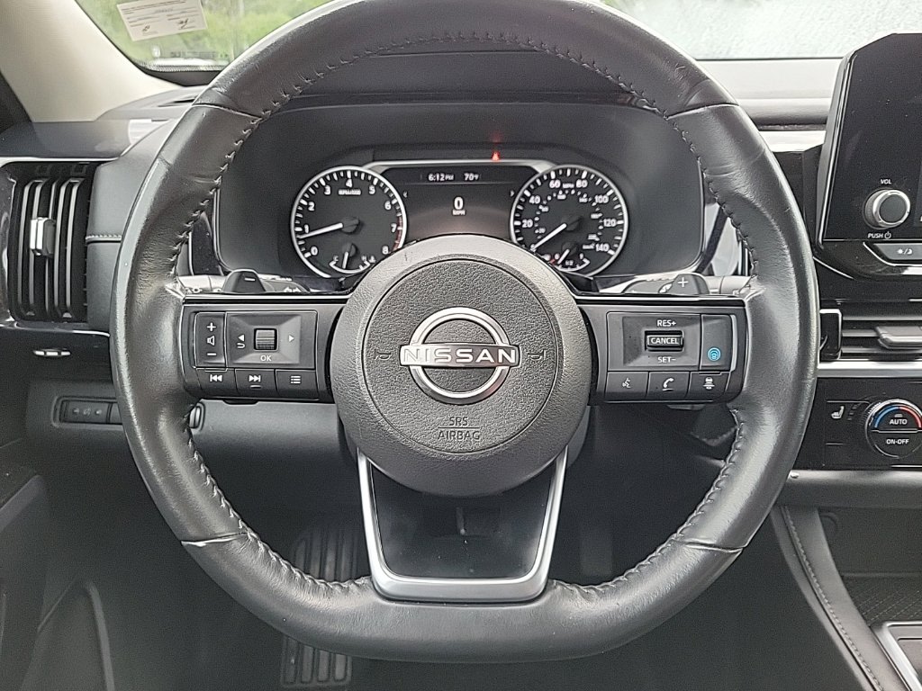 Thumbnail: 2022 Nissan Pathfinder - 9