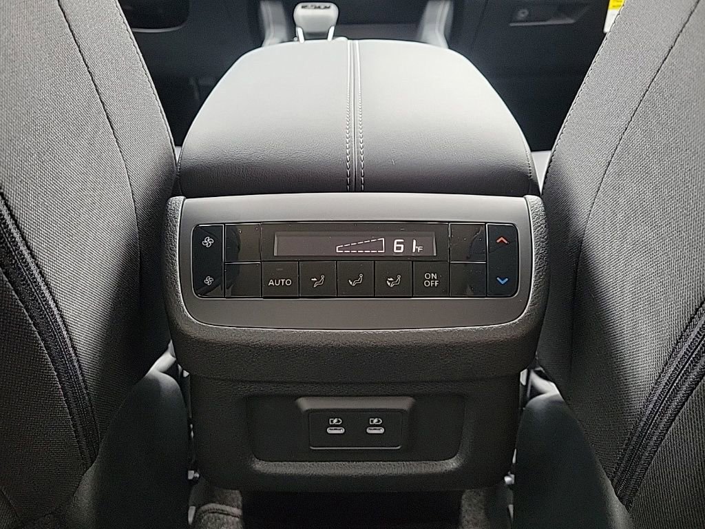 Thumbnail: 2026 Nissan Pathfinder - 27