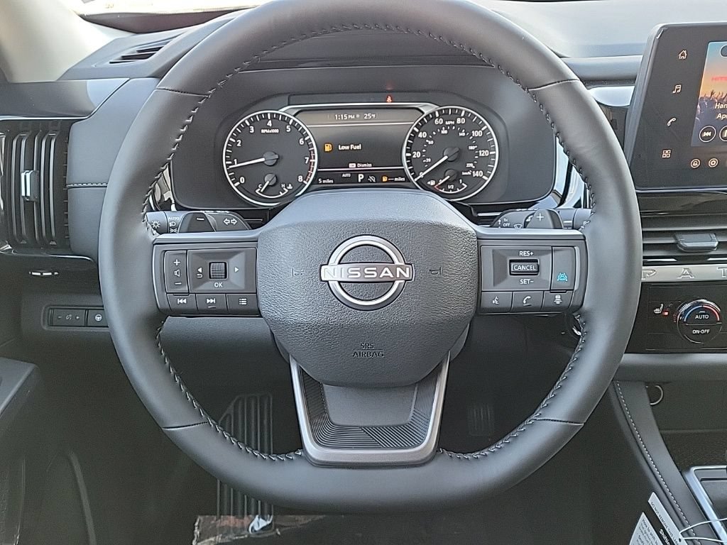 Thumbnail: 2026 Nissan Pathfinder - 8