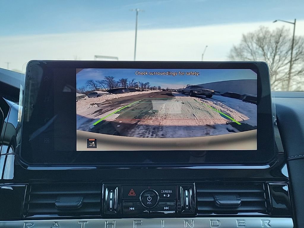 Thumbnail: 2026 Nissan Pathfinder - 30