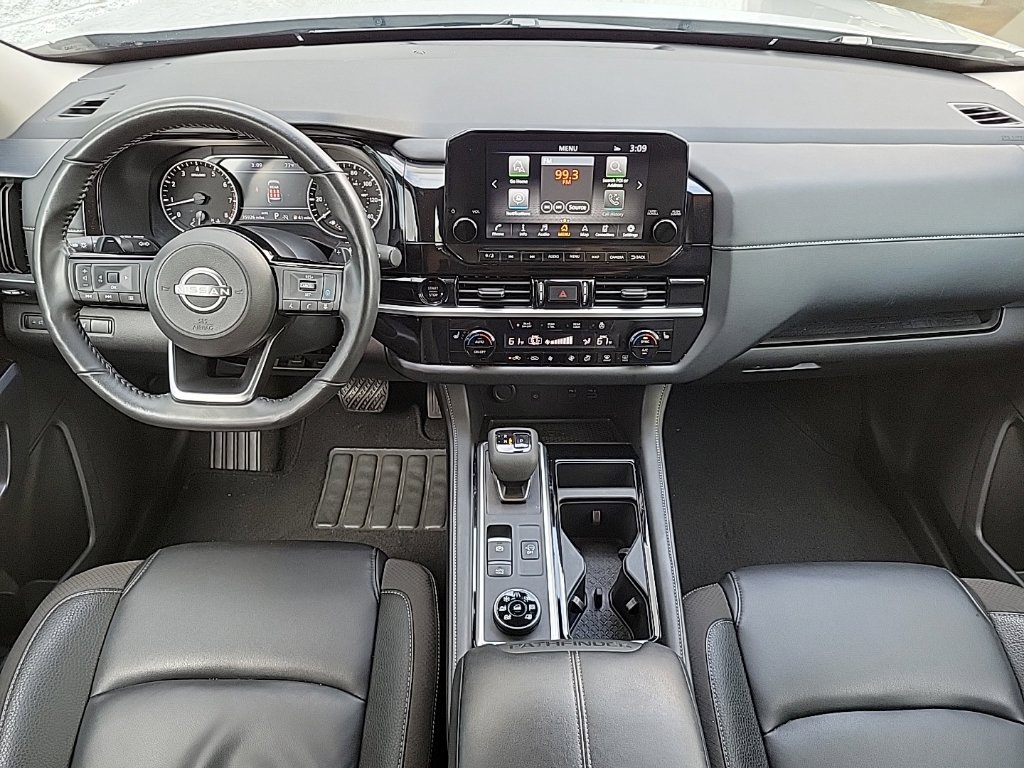 Thumbnail: 2025 Nissan Pathfinder - 2
