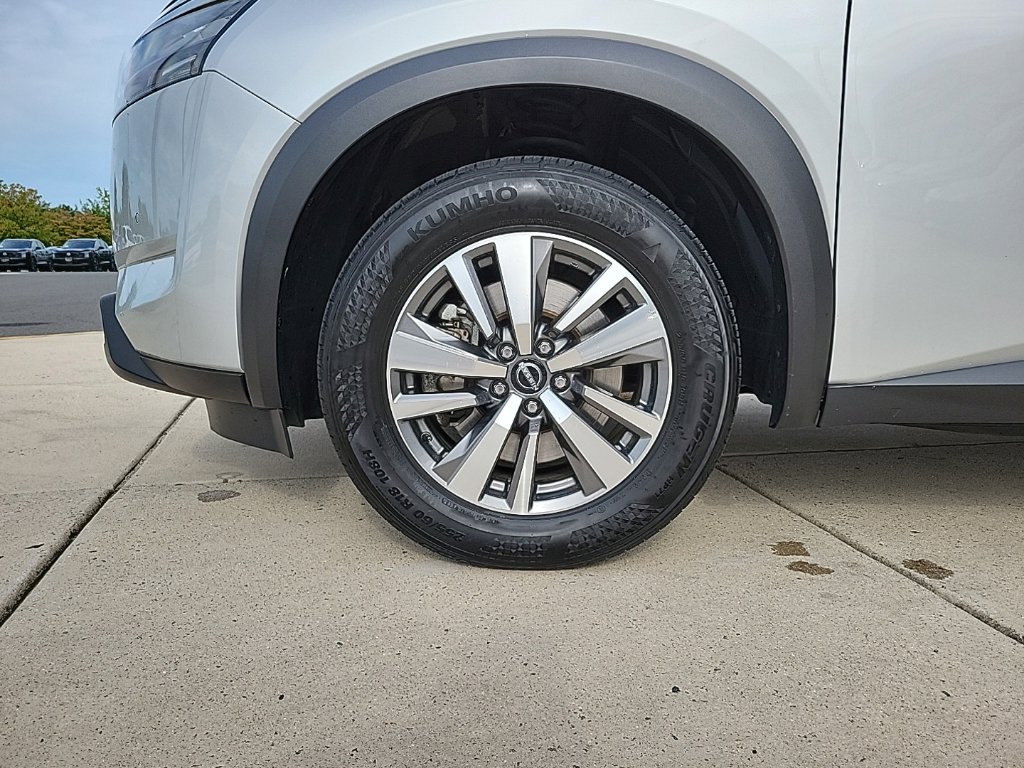 Thumbnail: 2025 Nissan Pathfinder - 7