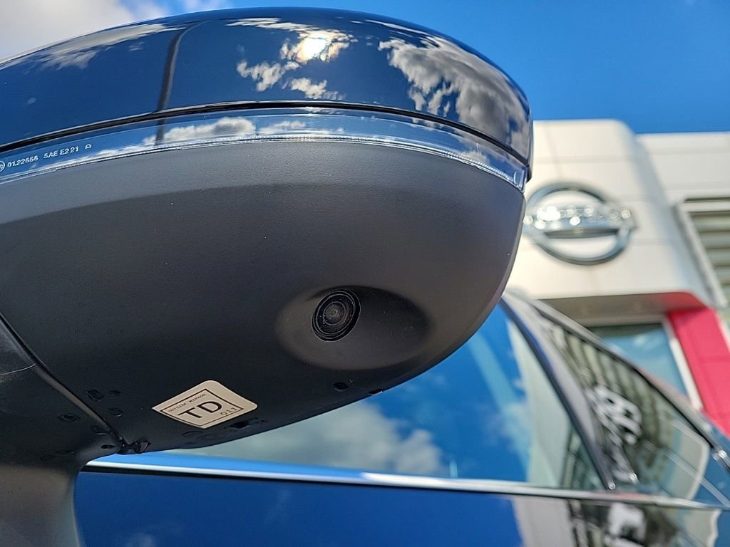 Thumbnail: 2025 Nissan Pathfinder - 18