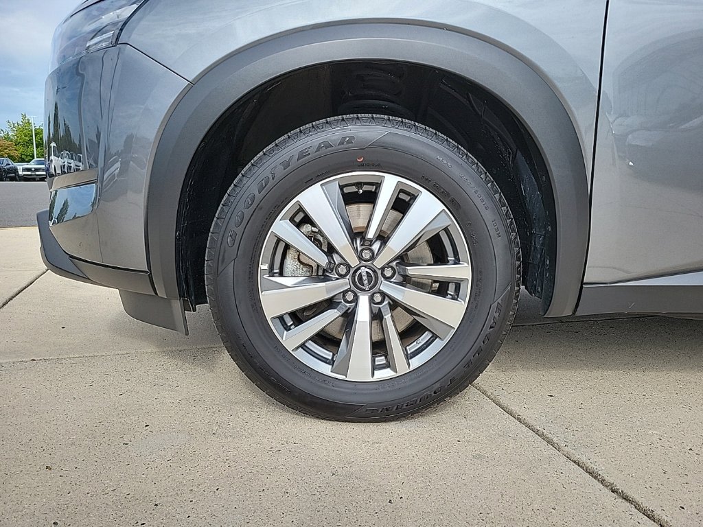 Thumbnail: 2025 Nissan Pathfinder - 7