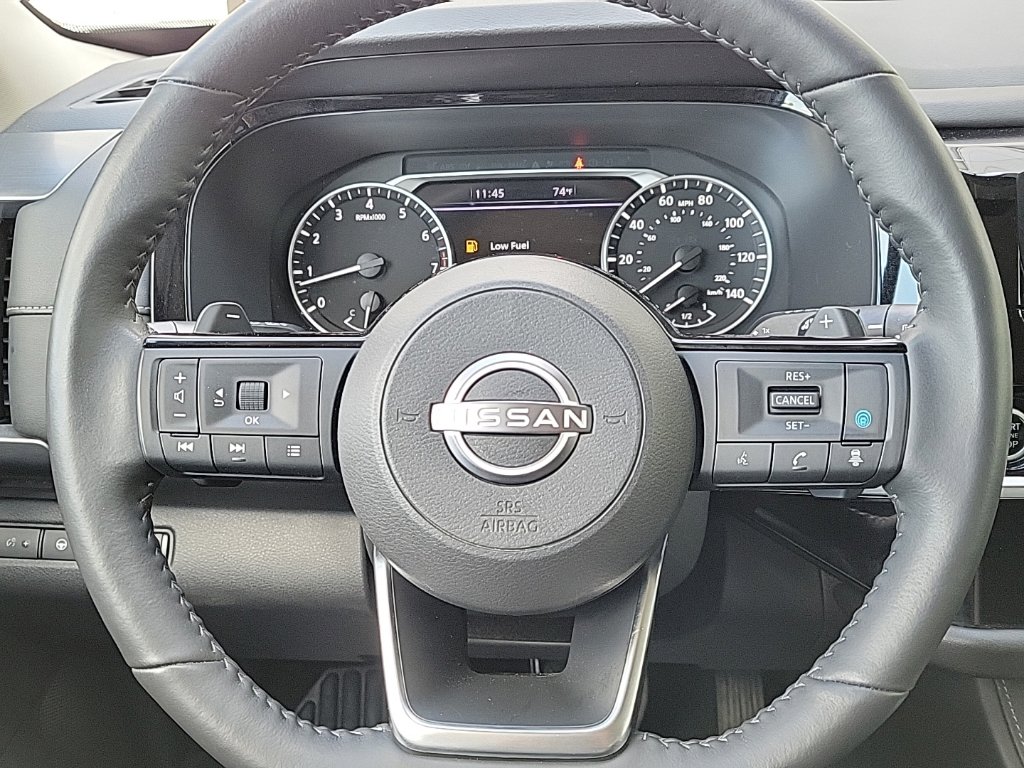 Thumbnail: 2023 Nissan Pathfinder - 8