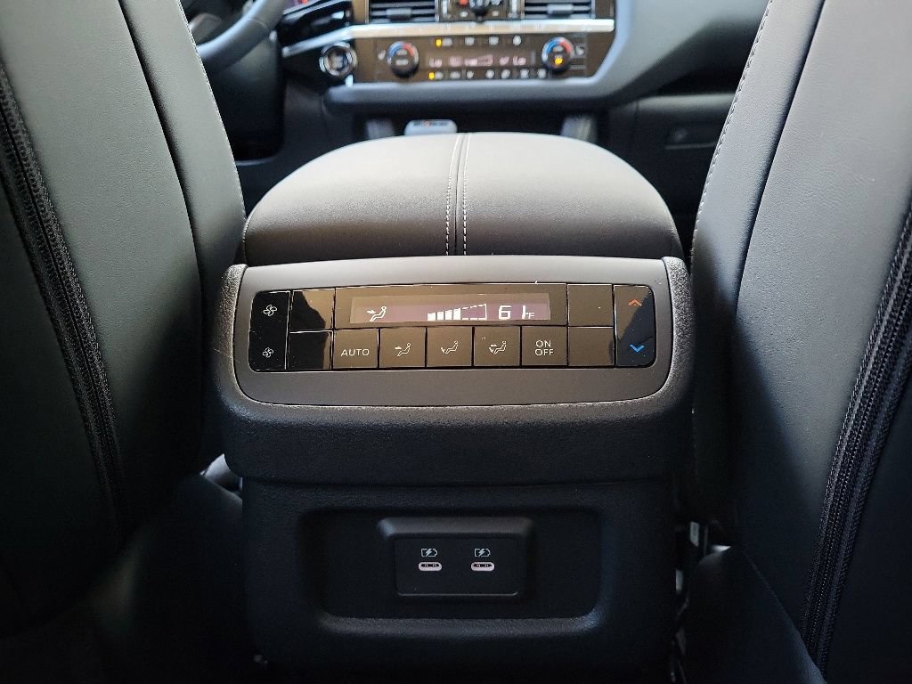 Thumbnail: 2026 Nissan Pathfinder - 22