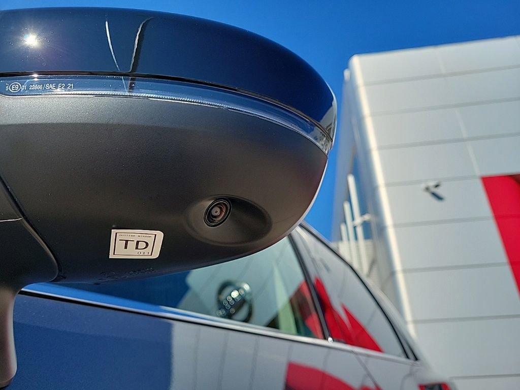 Thumbnail: 2026 Nissan Pathfinder - 12