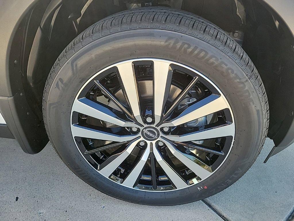 Thumbnail: 2025 Nissan Pathfinder - 7