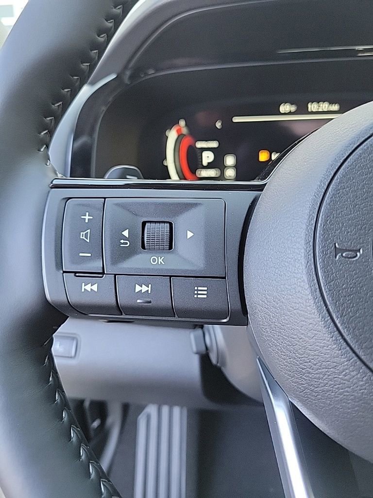 Thumbnail: 2025 Nissan Pathfinder - 34