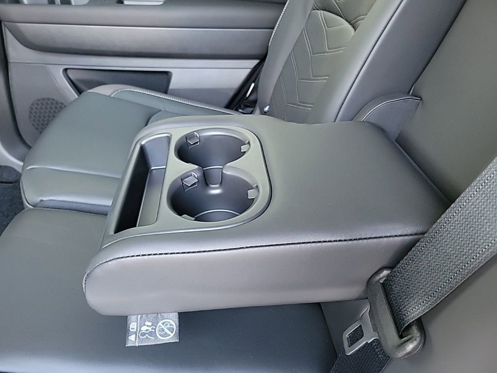 Thumbnail: 2025 Nissan Pathfinder - 24