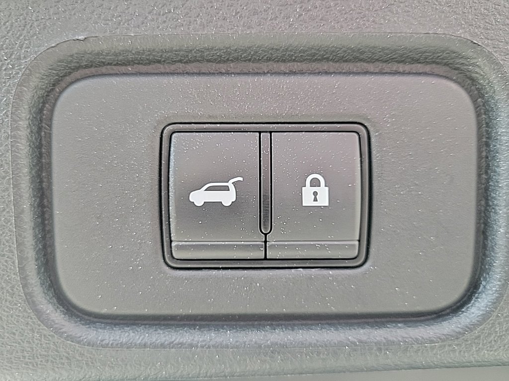 Thumbnail: 2023 Nissan Pathfinder - 34