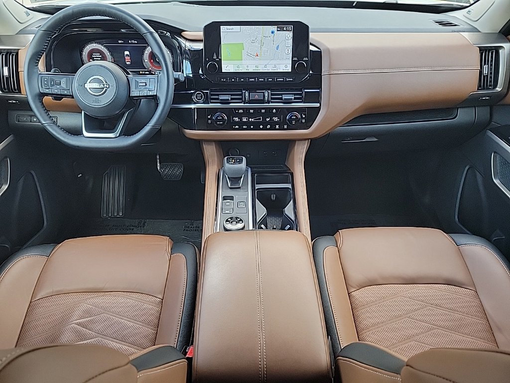 Thumbnail: 2023 Nissan Pathfinder - 12