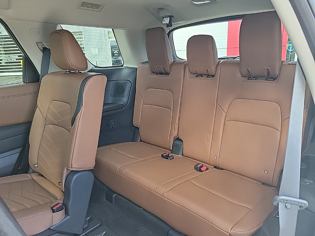 Thumbnail: 2023 Nissan Pathfinder - 26