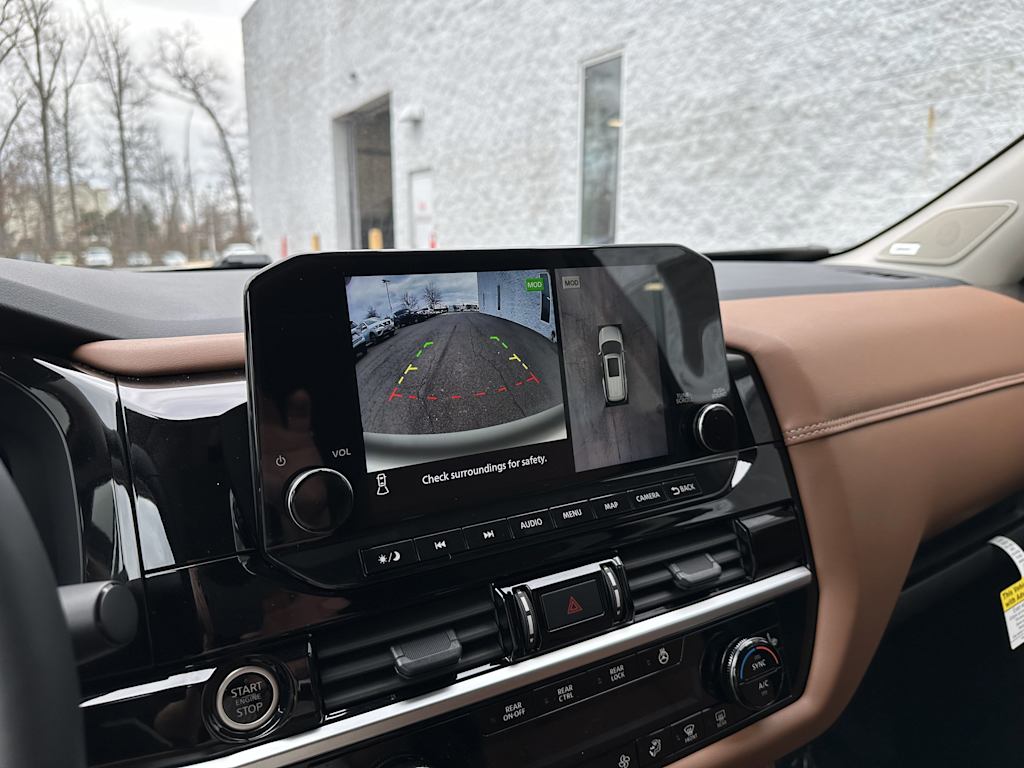 Thumbnail: 2025 Nissan Pathfinder - 24