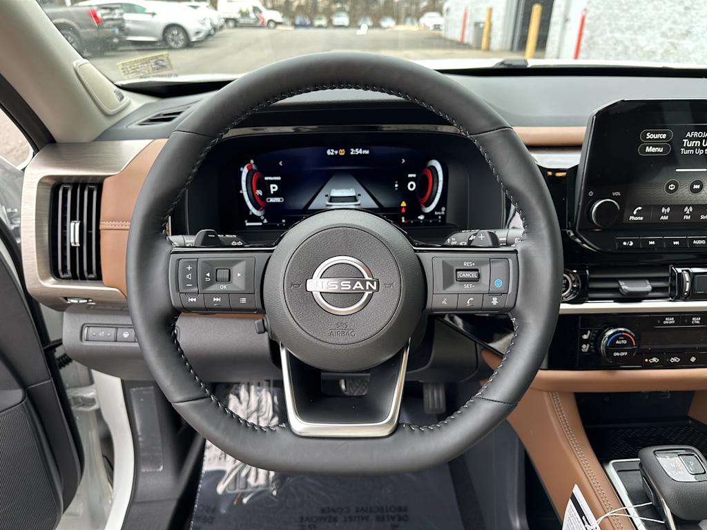 Thumbnail: 2025 Nissan Pathfinder - 2