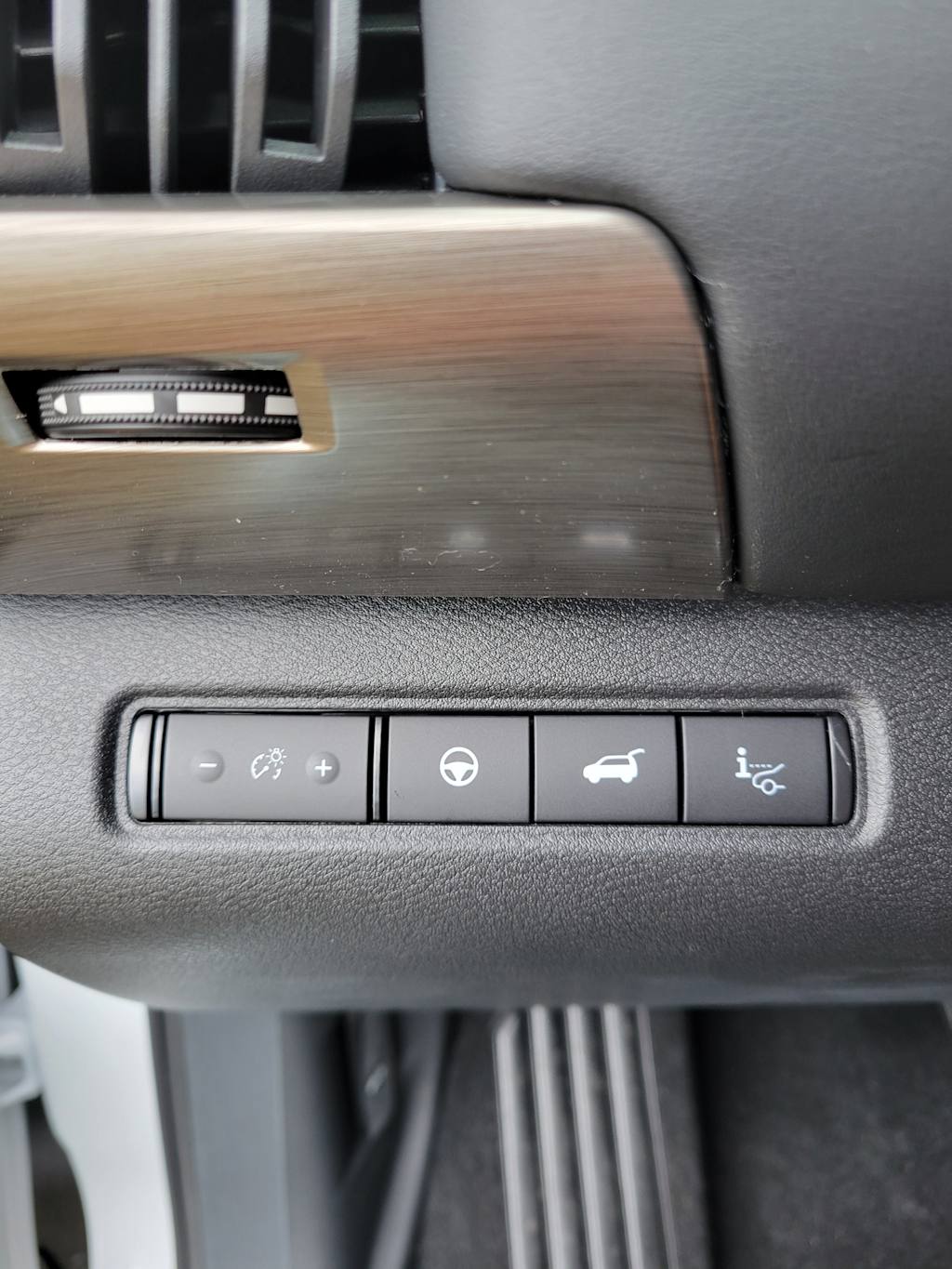 Thumbnail: 2025 Nissan Pathfinder - 27