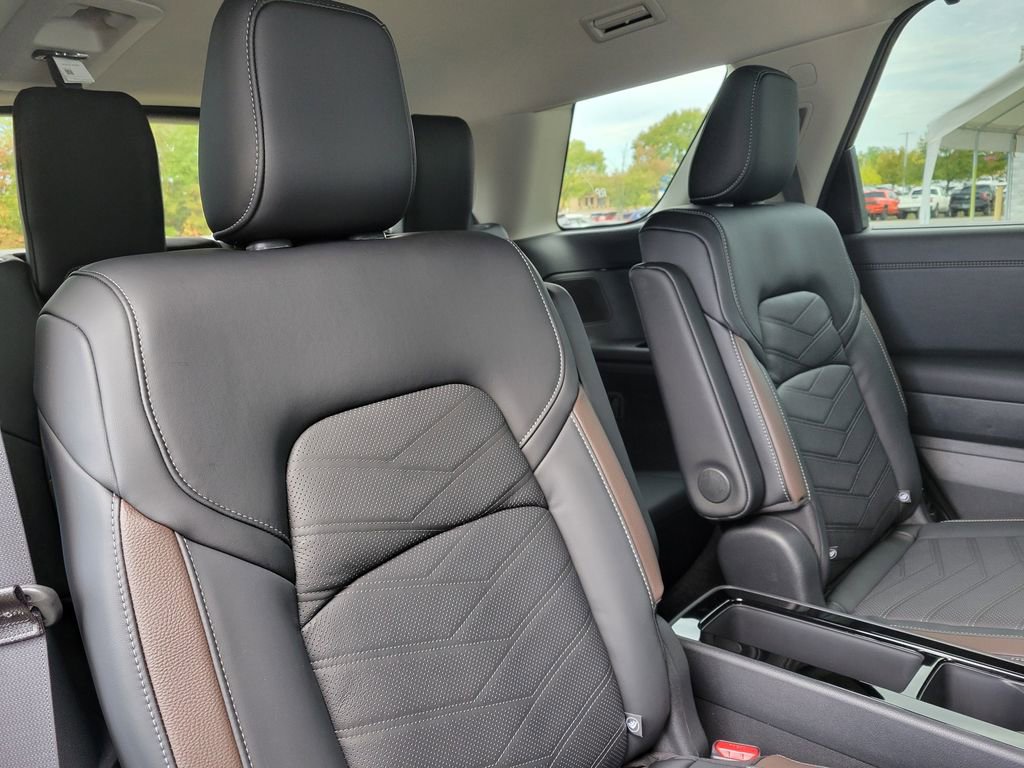 Thumbnail: 2025 Nissan Pathfinder - 11