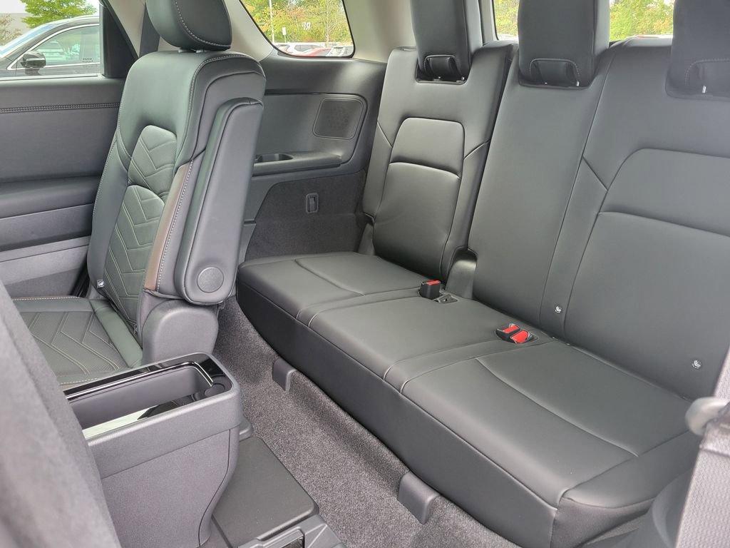 Thumbnail: 2025 Nissan Pathfinder - 34