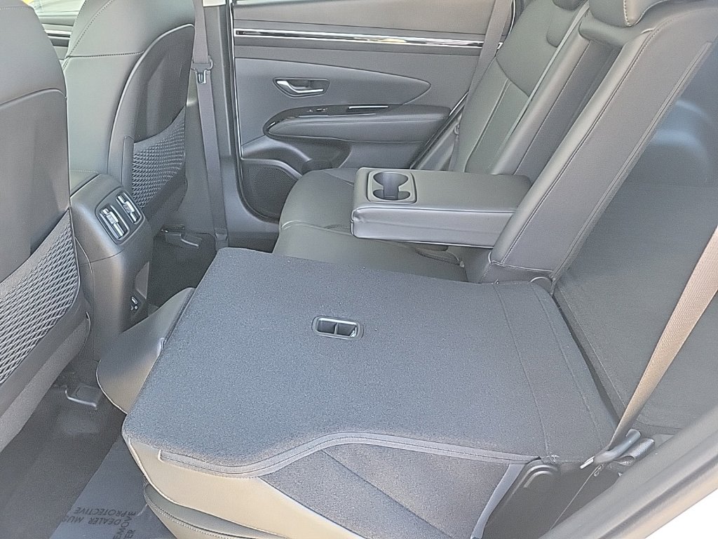 Thumbnail: 2022 Hyundai Tucson - 25