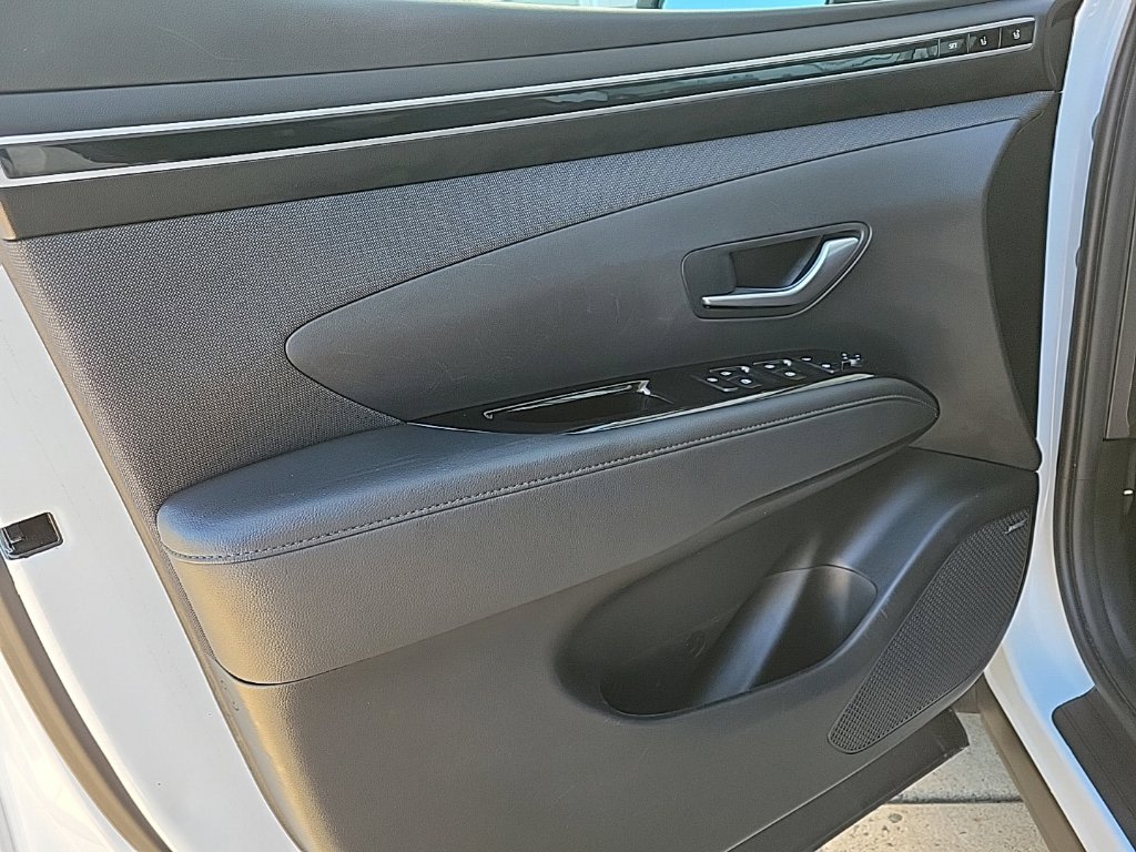 Thumbnail: 2022 Hyundai Tucson - 31